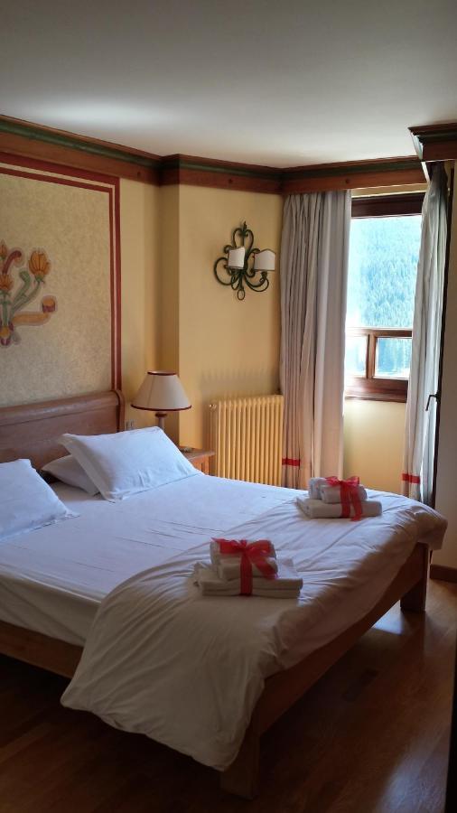 Rta Hotel Catturani Мадонна-ди-Кампильо Номер фото